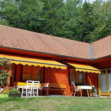 Ferienwohnung Nostalgie Еренгаузен Екстер'єр фото